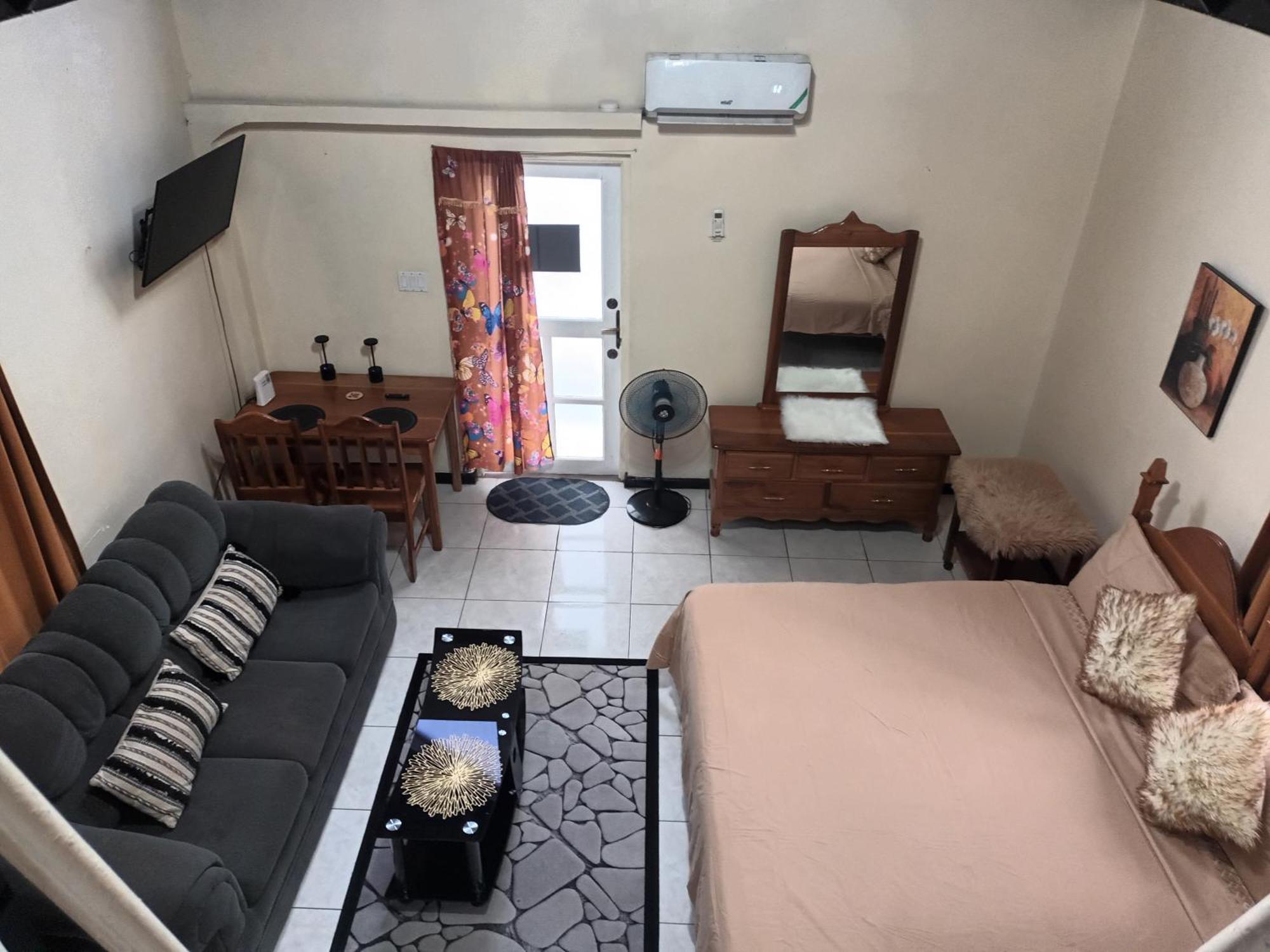 Oceanfront Condo W/ Free Parking + High Speed Wifi Negril Exterior foto